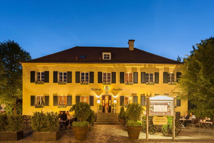 Restaurant & Biergarten Aumeister im Englischen Garten Image