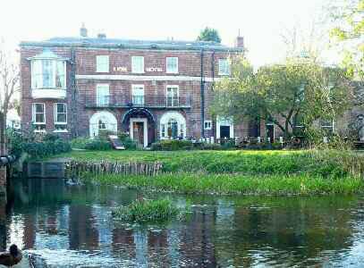 The Lion Hotel  - Farningham Image