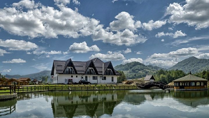 Pensiunea Poiana Râşnoavei Doripesco Image