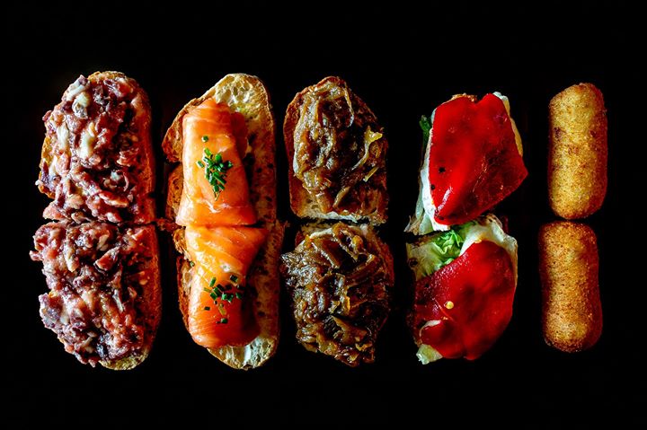 Restaurantes Lateral Image