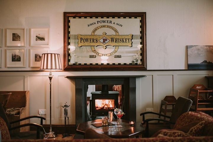 Royal Valentia Hotel  , Knightstown Image