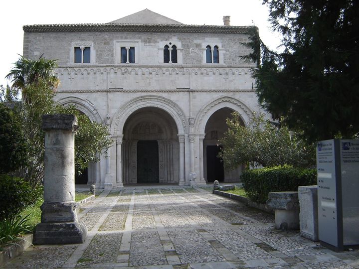 Abbazia San Clemente a Casauria Image