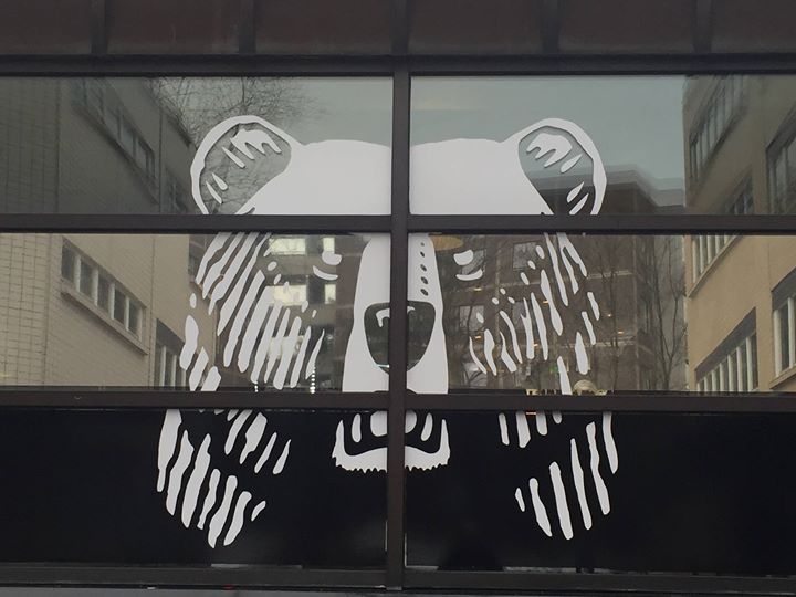 Sports Bar & Grill Penninki Image