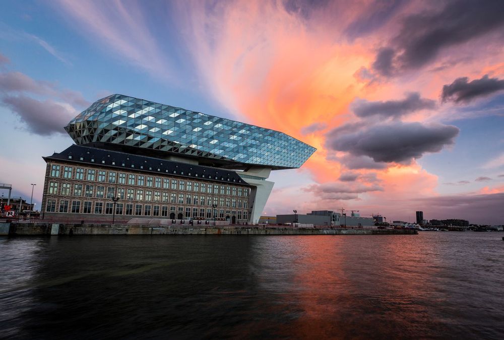 Visit Harbour House (Havenhuis) in Antwerp Live the World