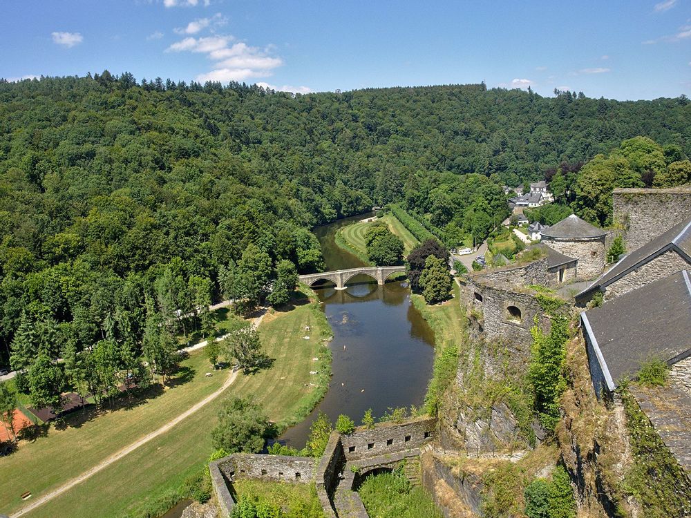 Visit Bouillon Castle (Château de Bouillon) in Bouillon Live the World