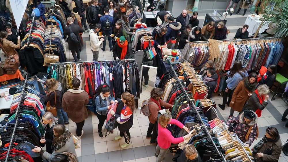 Visit Brussels Vintage Market in Brussels Live the World