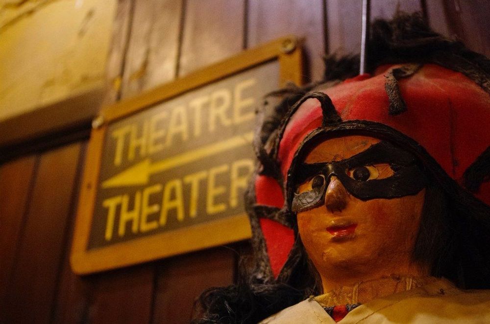 Visit Théâtre Royal de Toone in Brussels Live the World