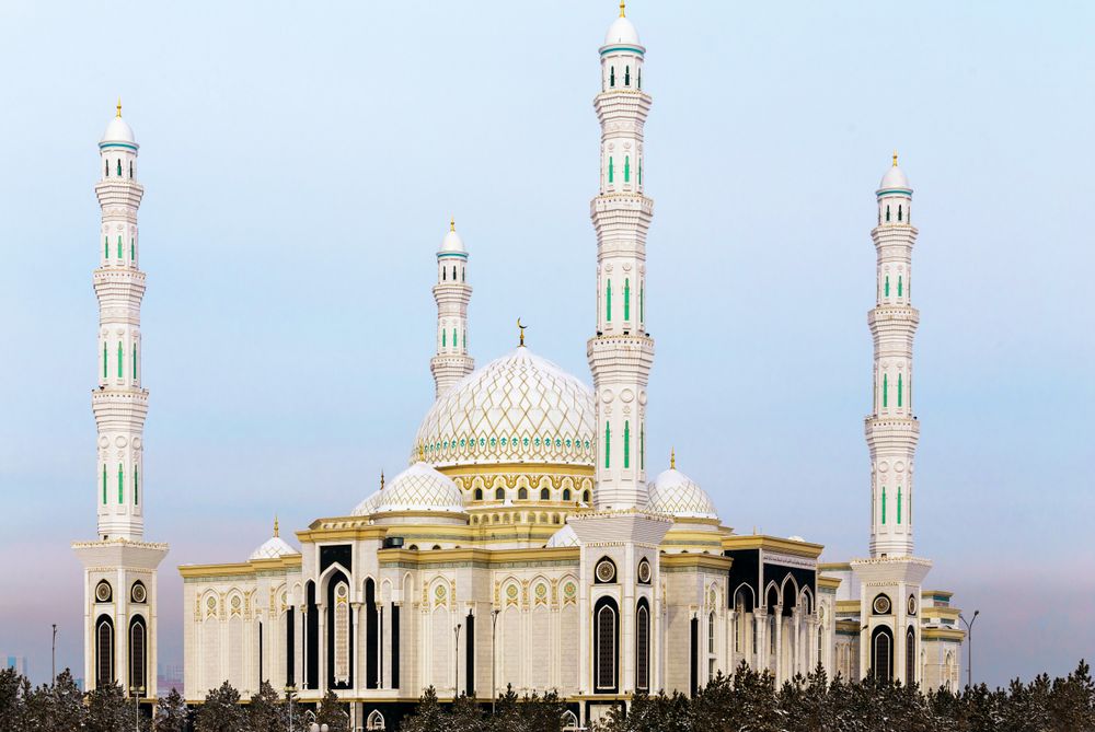 Hazrat Sultan Mosque