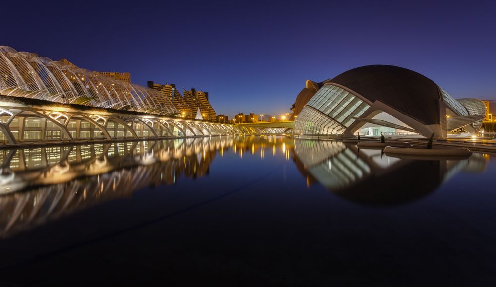 File:El Hemisférico, Ciudad de las Artes y las Ciencias, Valencia, España, 2014-06-29, DD 63-65 ...