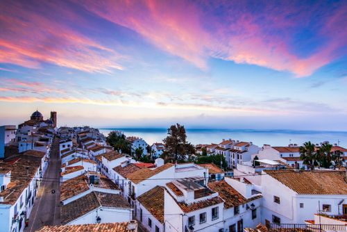 https://d3w13n53foase7.cloudfront.net/small_altea-a-charming-coastal-town-in-alicante-ltfn_image.jpg