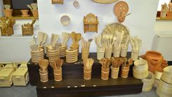 The history of traditional Slovenian woodcraft: Suha roba
